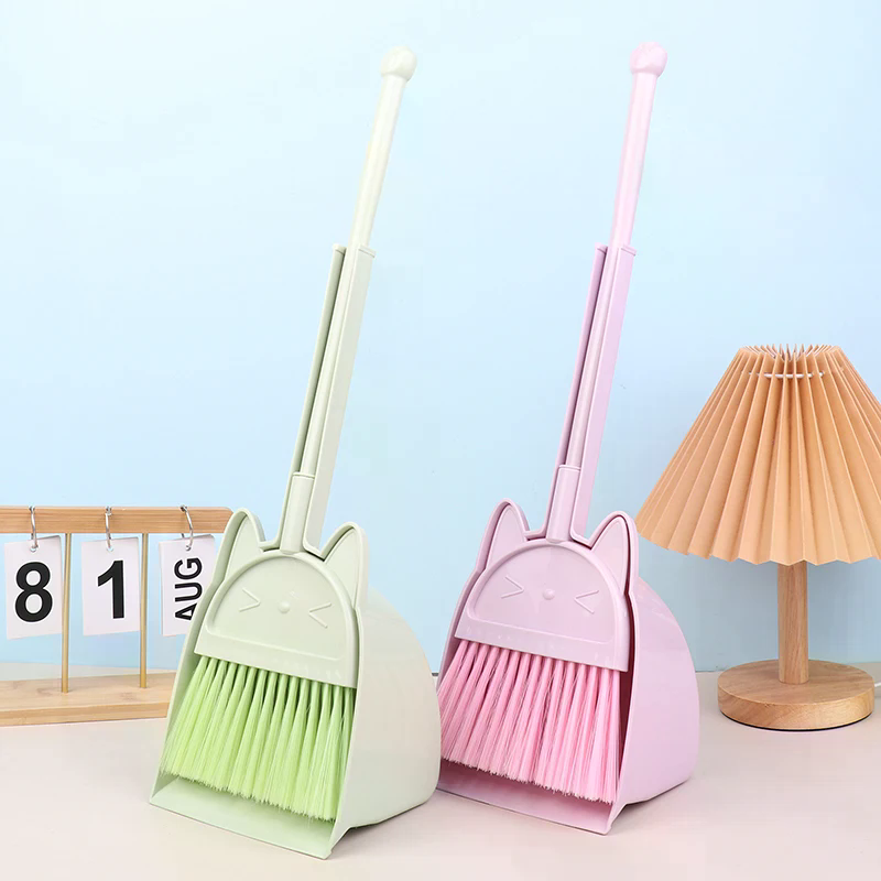 1 Set Cartoon Flexibele Borste - Kids Outdoor Broom recensie en prijs