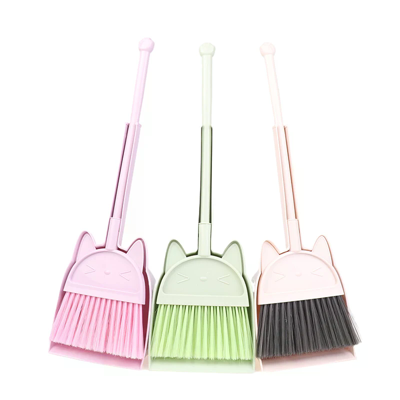 1 Set Cartoon Flexibele Borste - Kids Outdoor Broom recensie en prijs